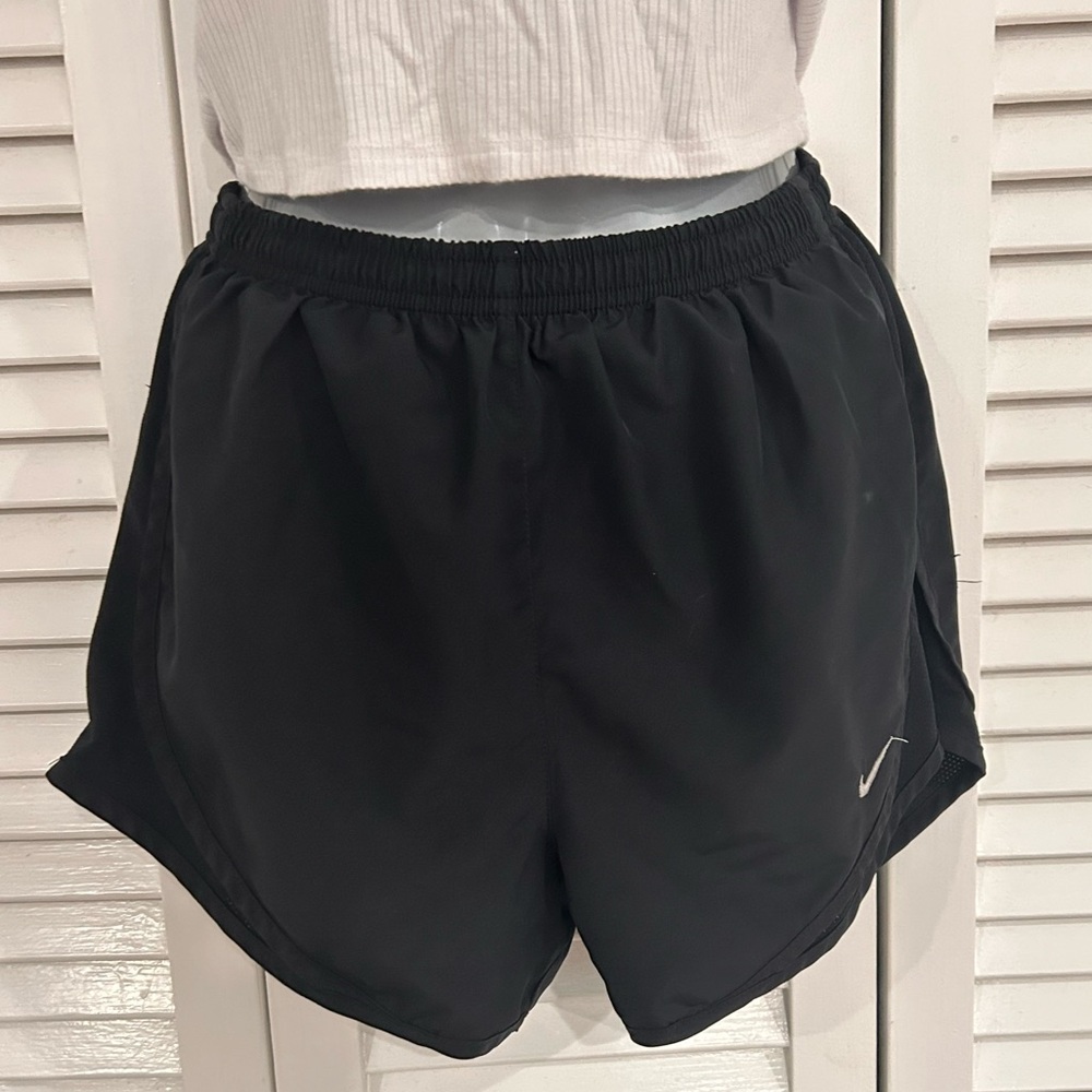 Nike DriFit athletic shorts - black - XS